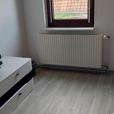 Zu Hause Auf Zeit Bei Marion Apartment Bobbau Екстериор снимка