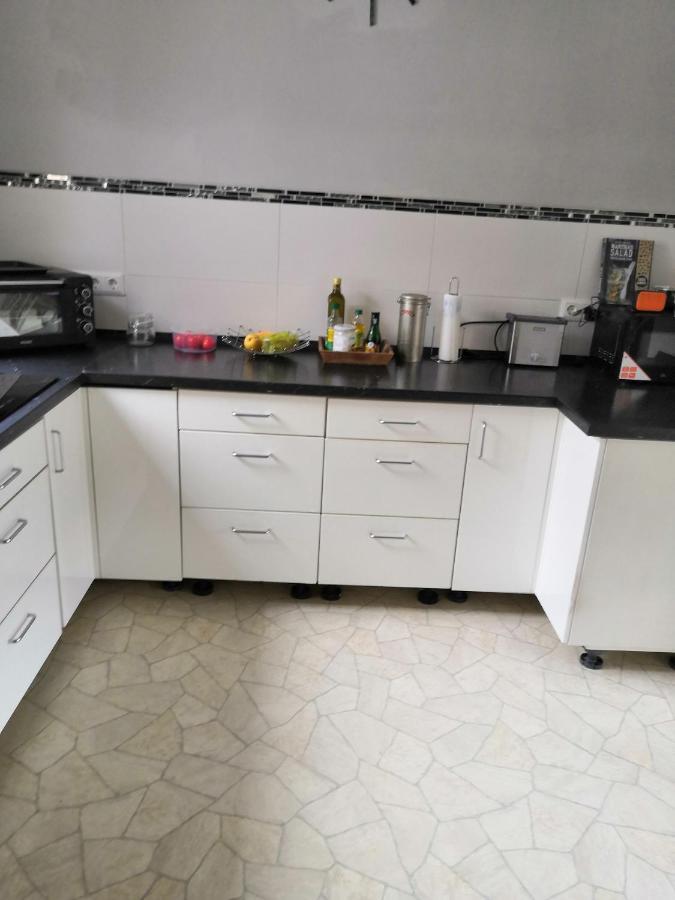 Zu Hause Auf Zeit Bei Marion Apartment Bobbau Екстериор снимка
